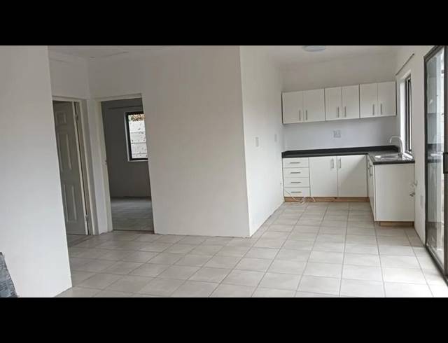2 BEDROOM PROPERTY TO RENT IN PINELANDS